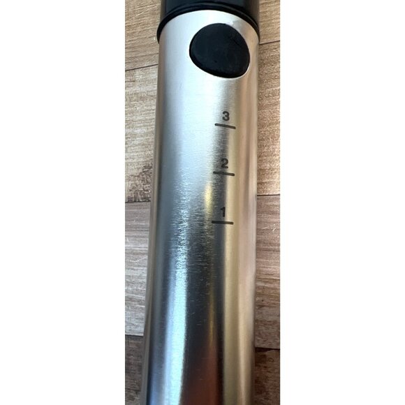 Stainless Steel Pineapple Corer And Slicer With Ergonomic Handle - Picture 2 of 3